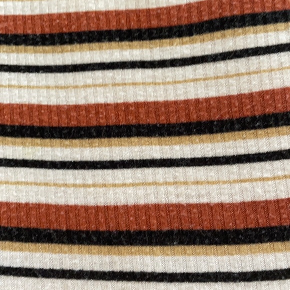 Rue 21 Striped Soft Top! - Picture 5 of 5